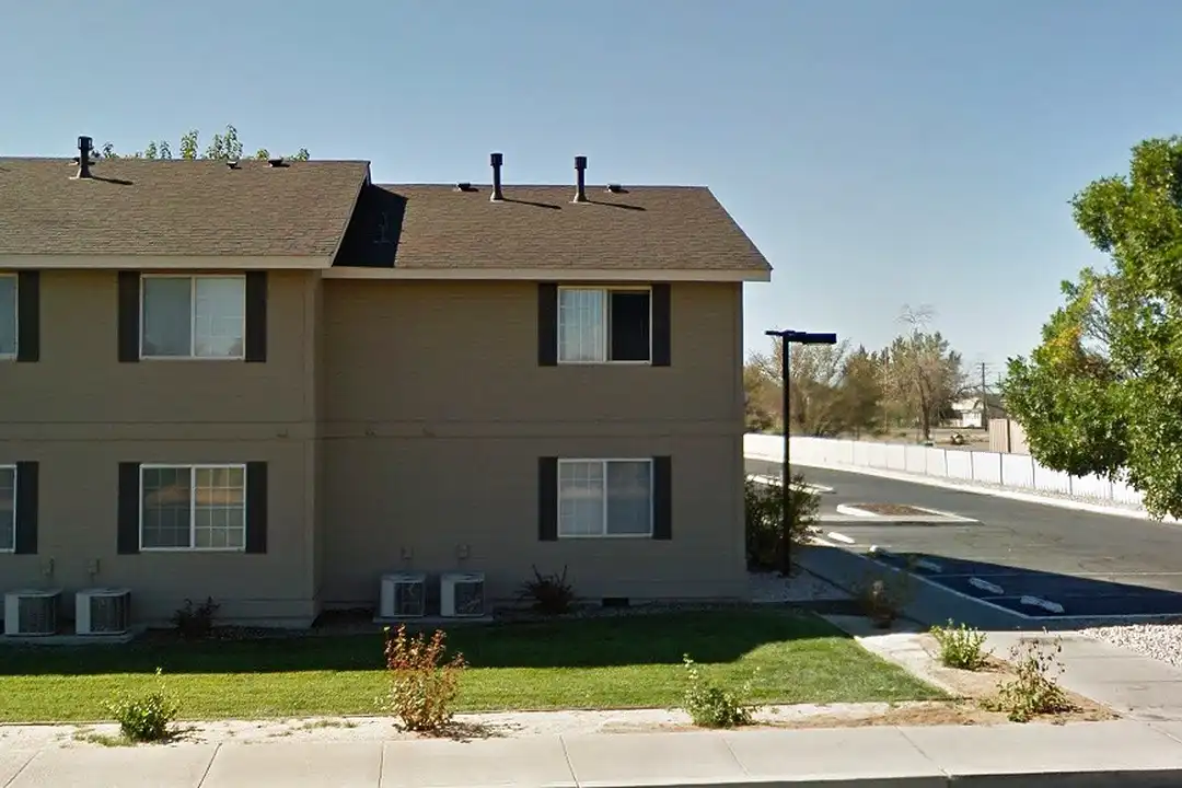 Apartment in Fallon - View 3