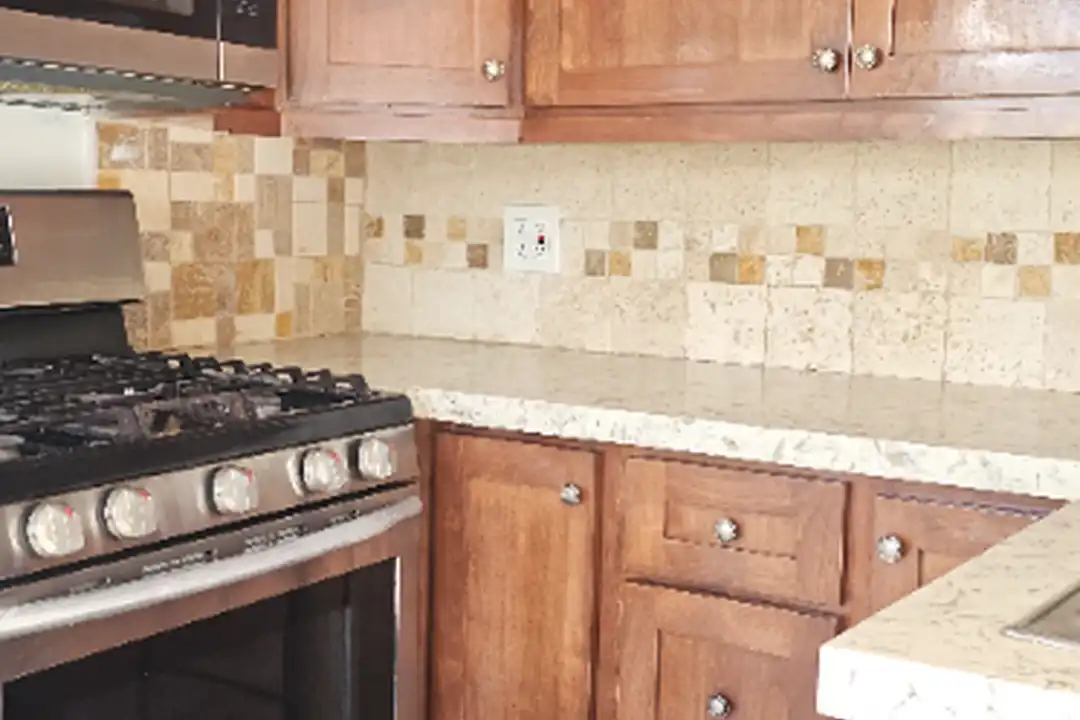 3871 Superba St – photo 1