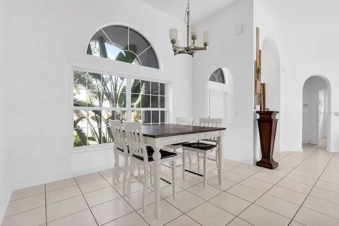 809 Hamilton Ave - View 4