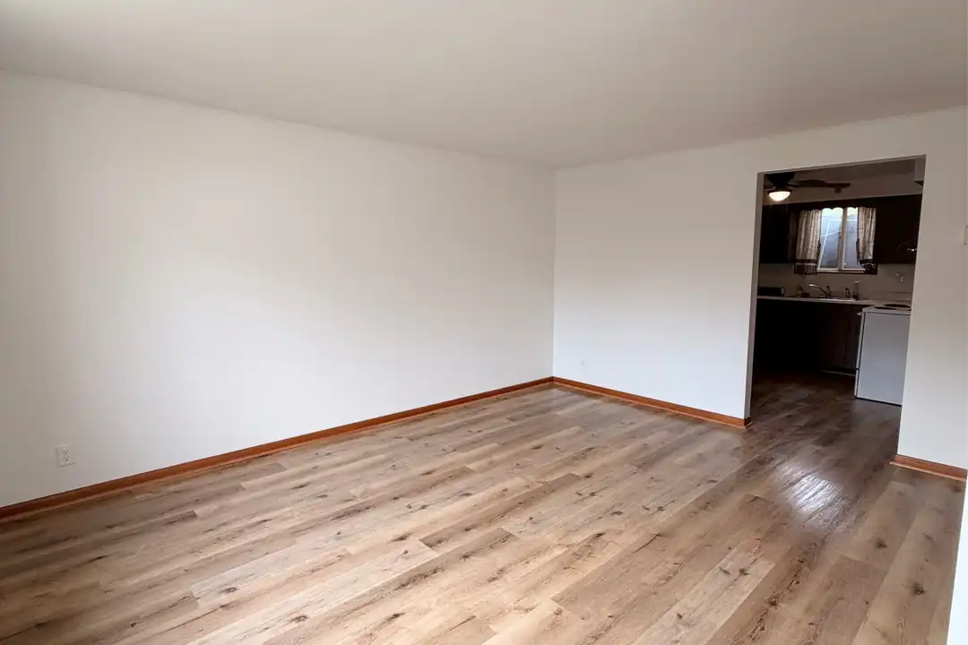 1700 8th St unit 1704 – photo 1 of 12