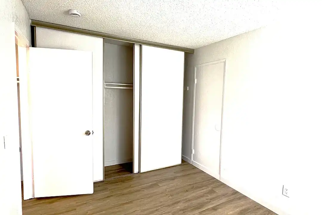 Casa Del Oro Senior Apartments – photo 1 of 6