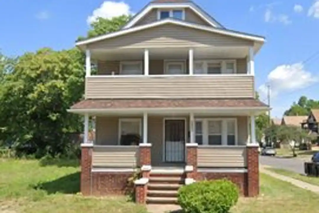 2865 Avondale Ave – photo 1