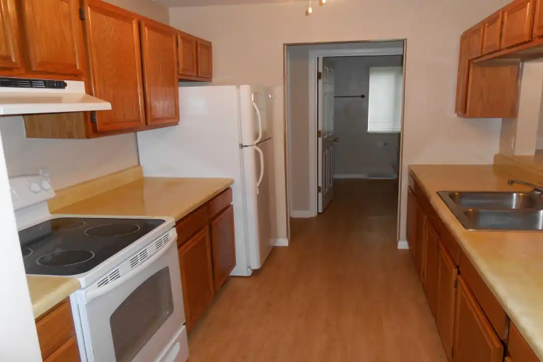 306 Massie St - More