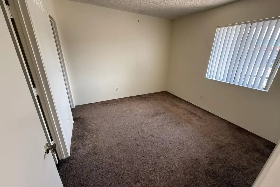 500 S Coronado Dr unit 115 - More
