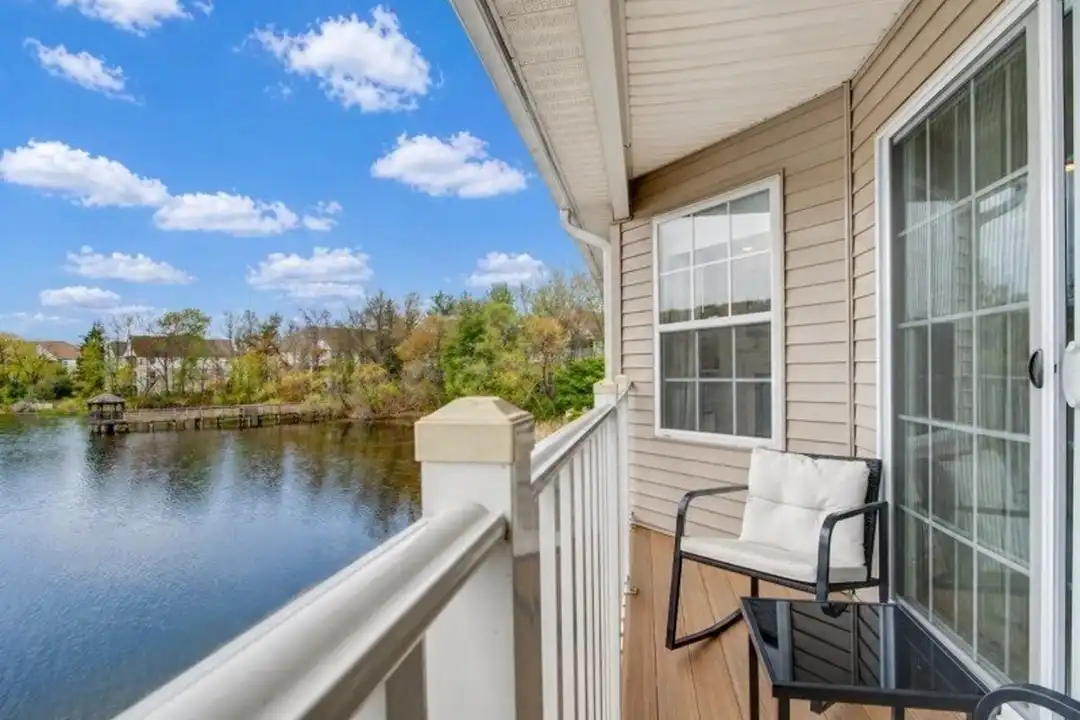 14 Lagoon Way - View 2