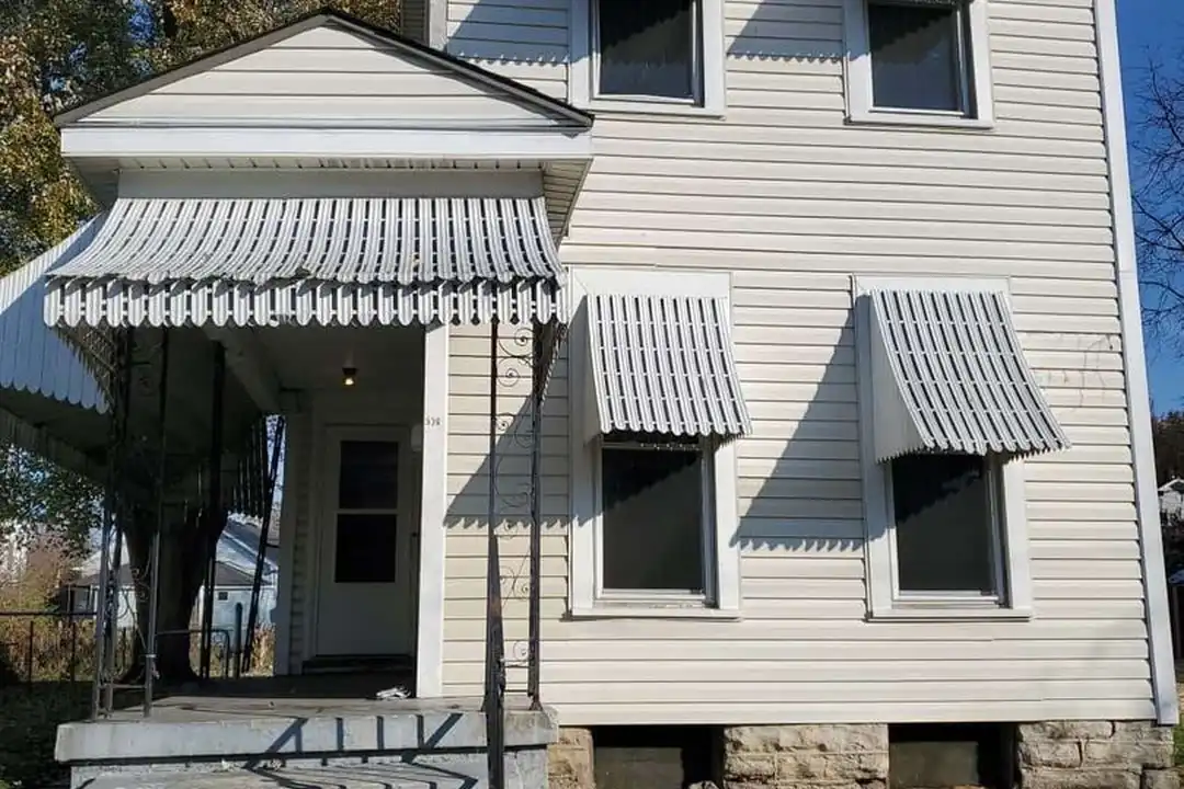 536 St Paul Ave – photo 1