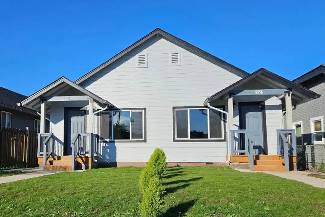 325 17th Ave – photo 1