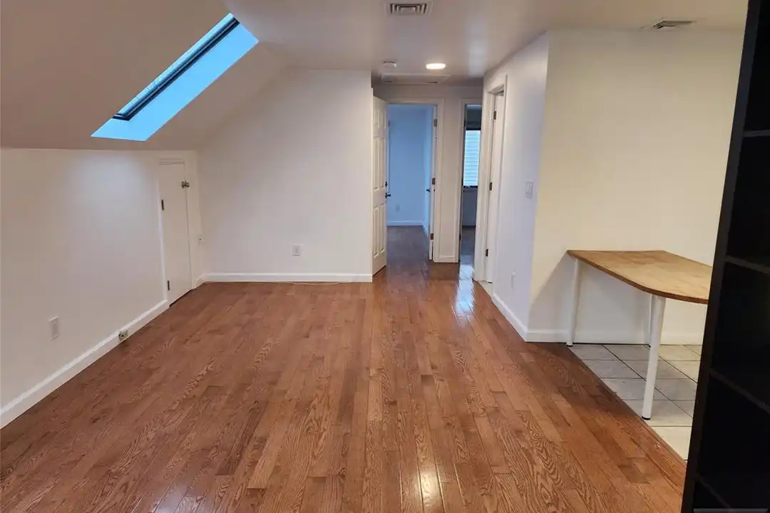 316 10th St unit 2ND FL - More