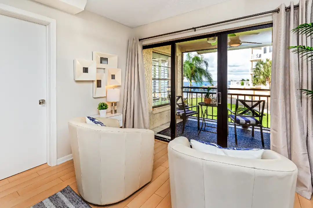 6051 Sun Blvd unit 215 - View 4