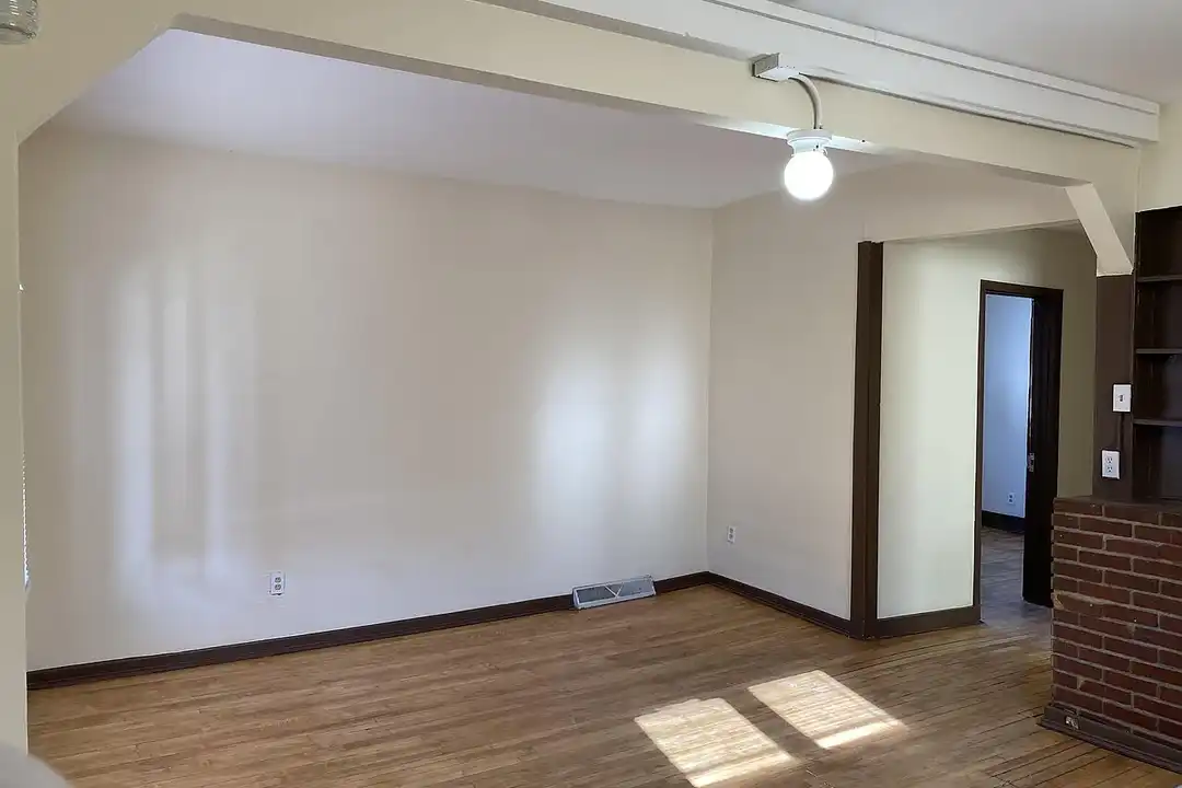 2918 Dupont Ave N unit 1 - View 5