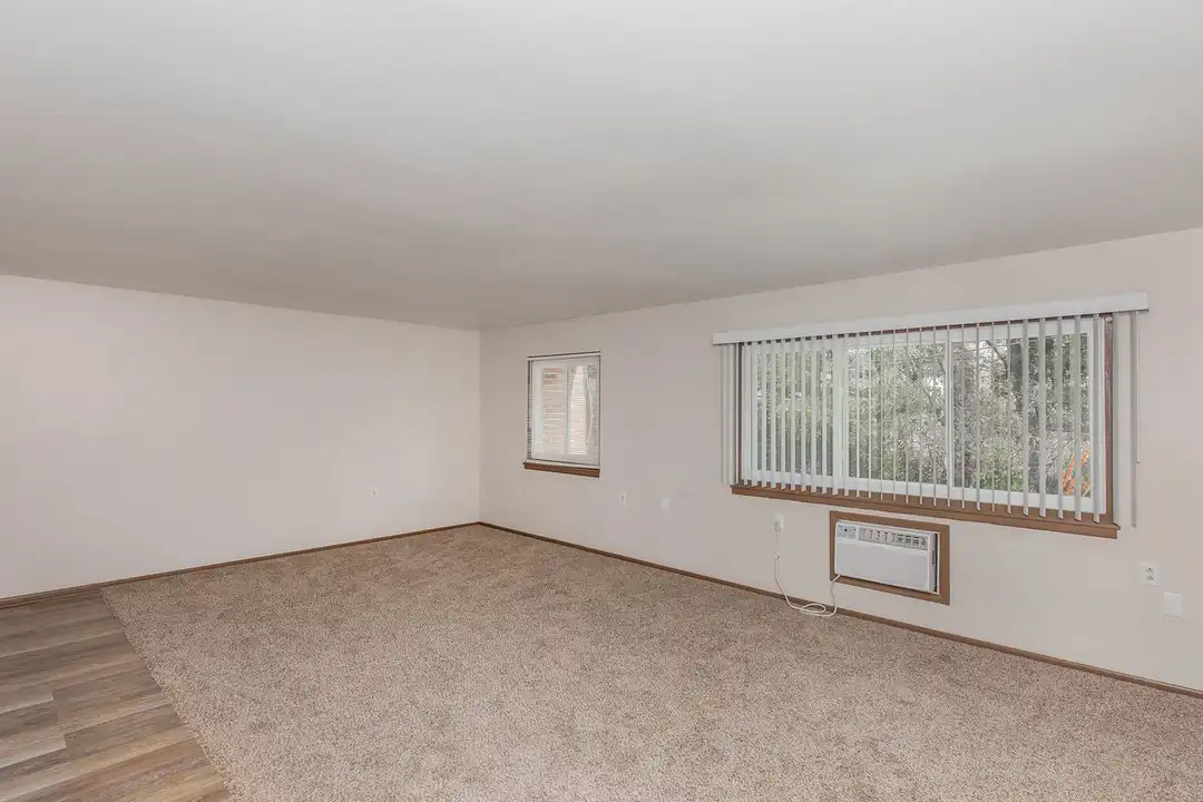 3535 N Main St unit 3535 N Main Street Apt D-1 - View 5