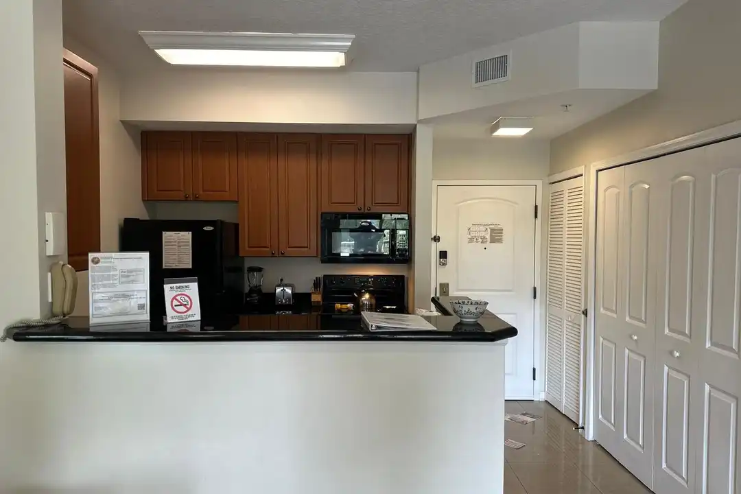 7383 Universal Blvd unit # 210 – pohled 3