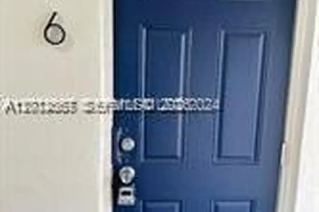1956 Lincoln St #6 - View 2