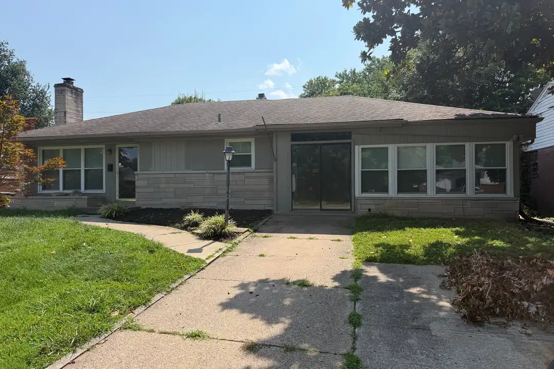 3736 Rouge Way – photo 1