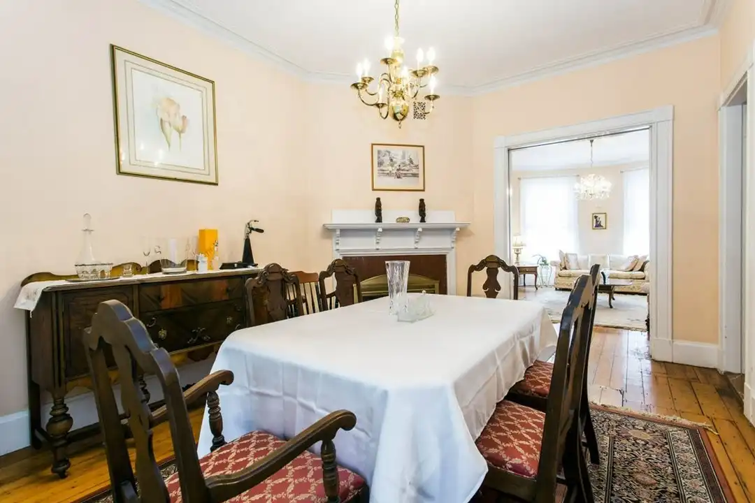 82 Highland St - View 2