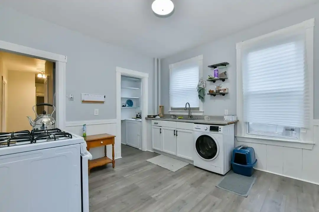 47A Creighton St unit 1 – pohled 2