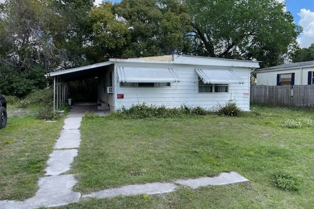 9736 Warrick St – photo 1 of 17
