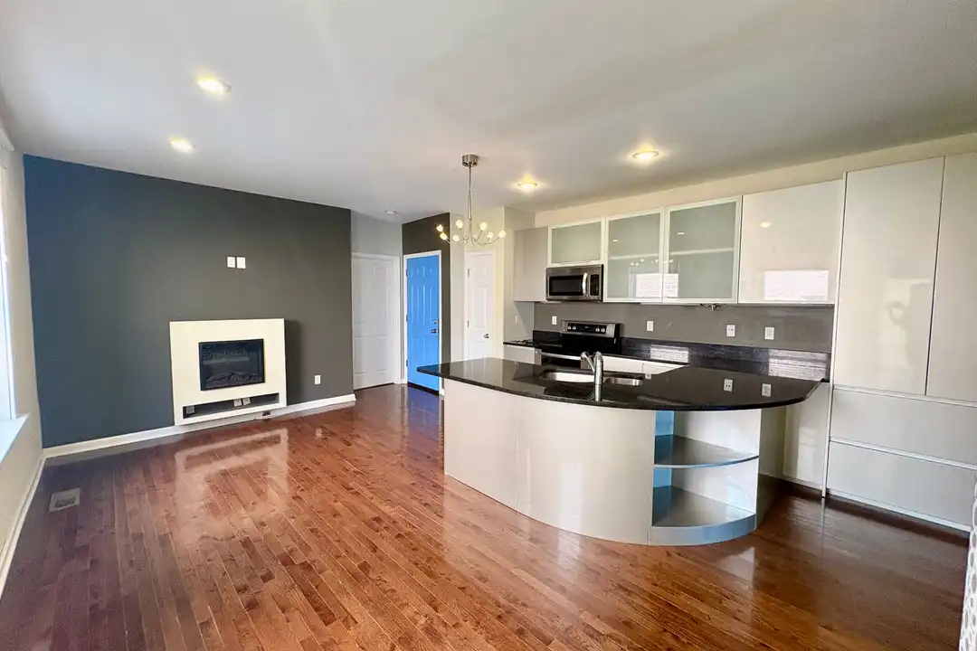 4164 W Pine Blvd unit 4164-1W W Pine – photo 1