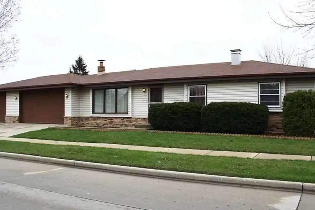 6809 60th Ave – photo 1