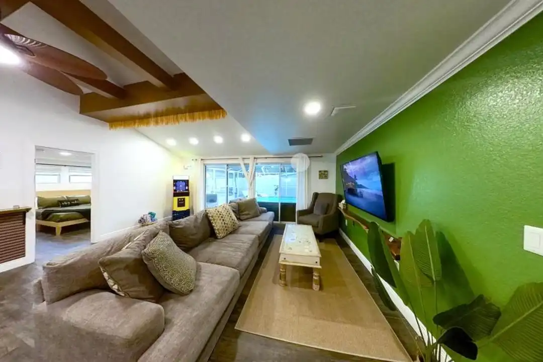 3301 19th Ave W – photo 1