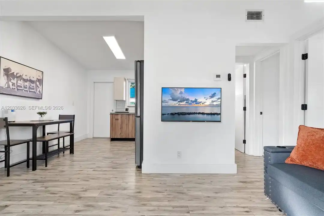 4284 NW 1st Ave unit 4284 - View 6