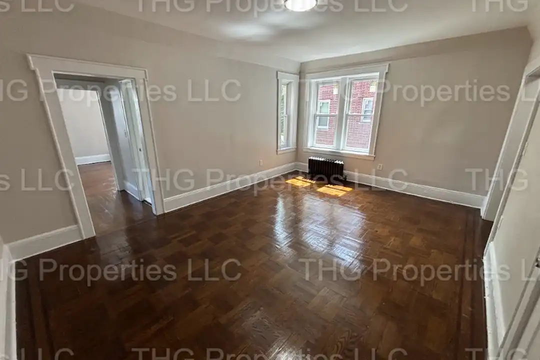 490 Tremont Ave unit 490-23 - More