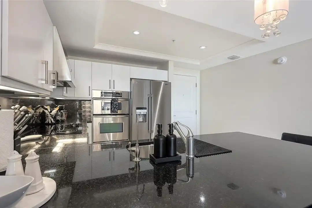 Apartment in Sarasota - More