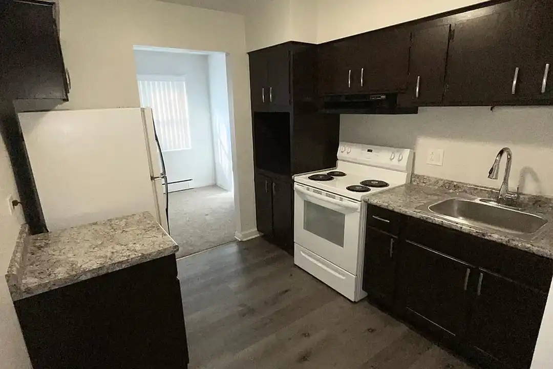 East End Apartments/Madison Apartments – photo 1 of 11