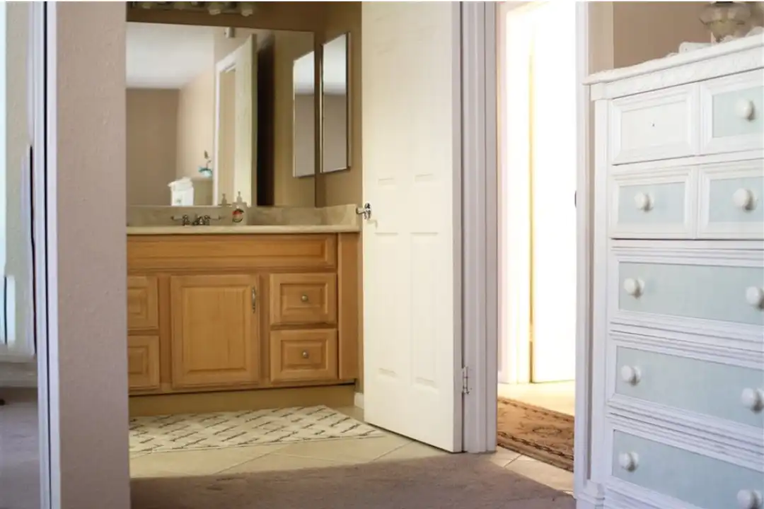 1025 4th Ave unit 12 - View 4