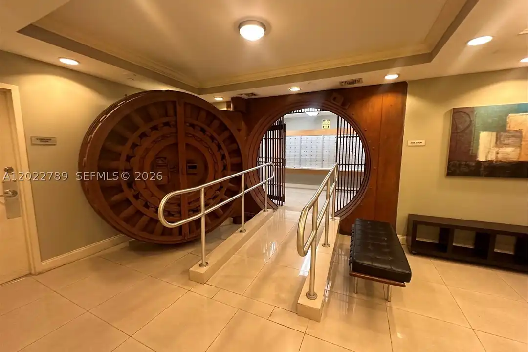 Apartment in Miami, Downtown Miami, Torch of Friendship - View 5