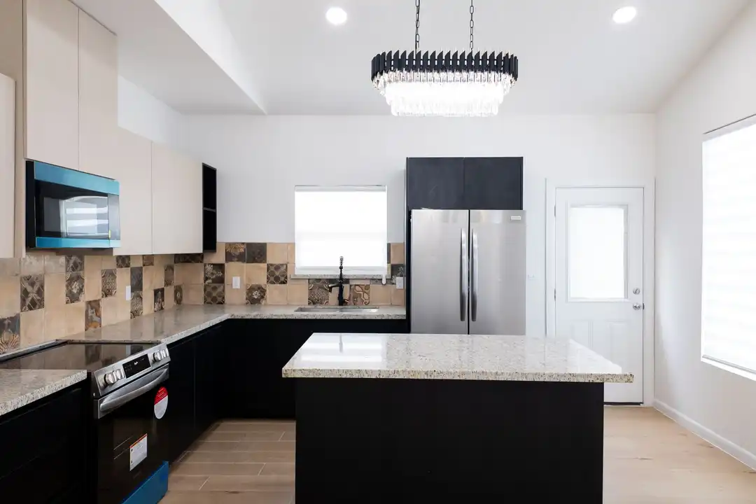 612 Moar Dr unit 1 - View 5