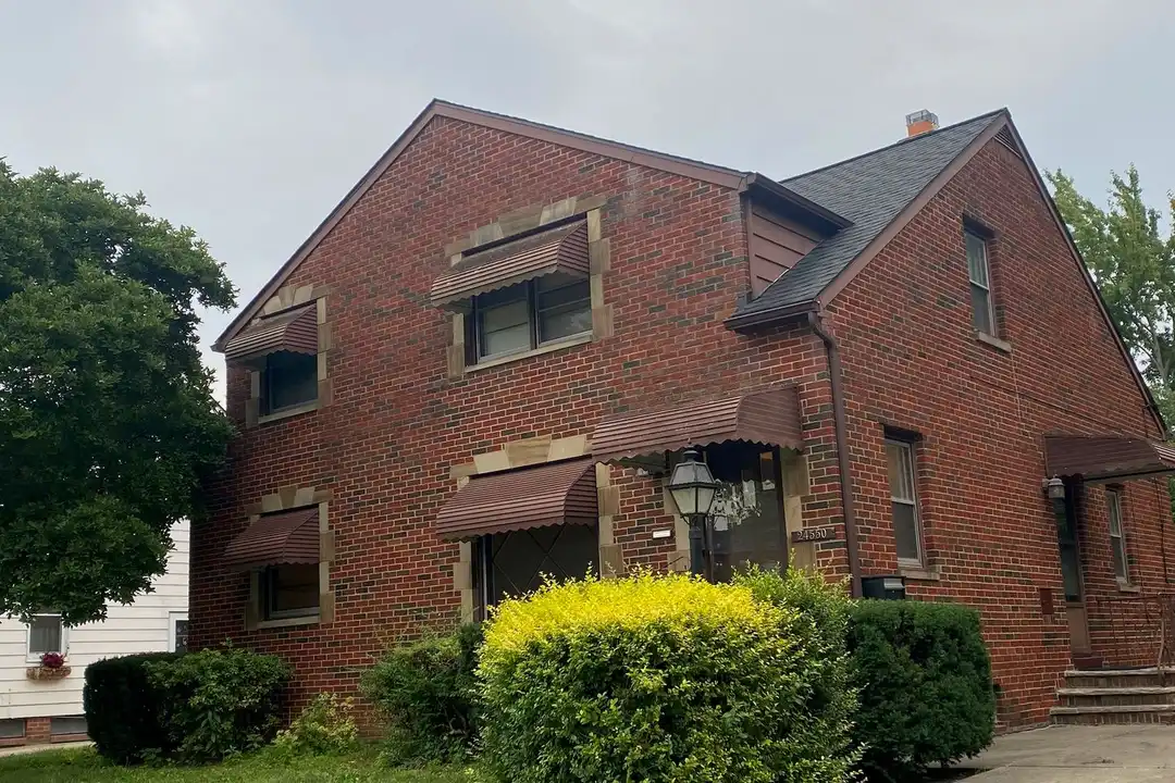 24550 Puritan Ave unit Unit A – photo 1