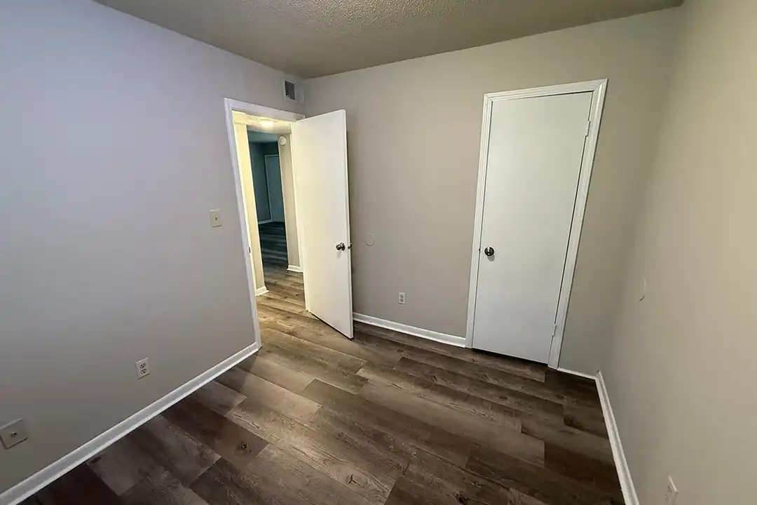 7309 N Moberly Dr unit C - View 6