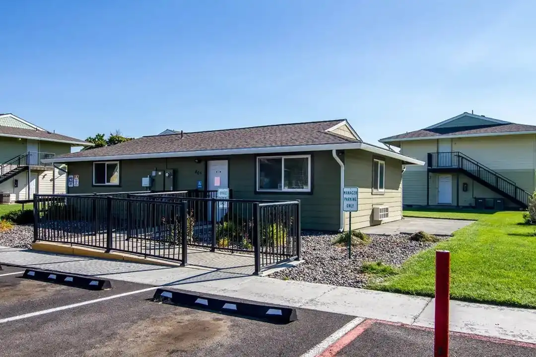 Apartment in Hermiston - View 5