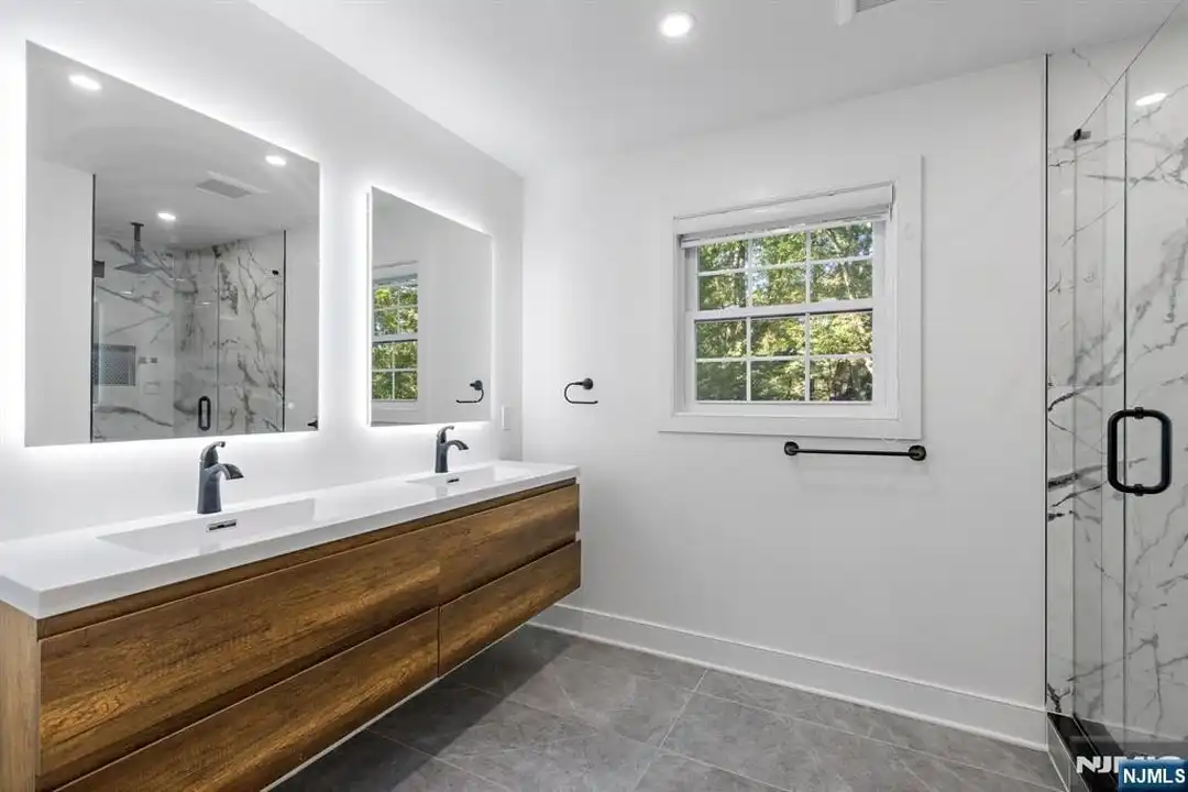 314 Ross Rd - Paramus, NJ | Rent.