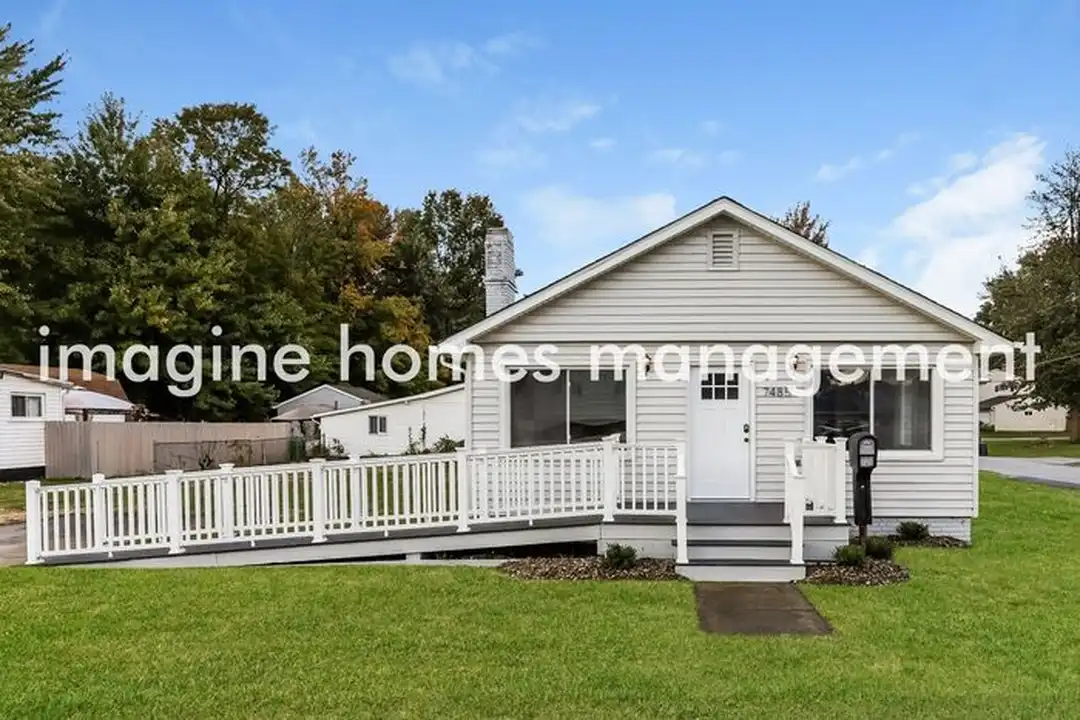 7485 Southland Rd – photo 1 of 16