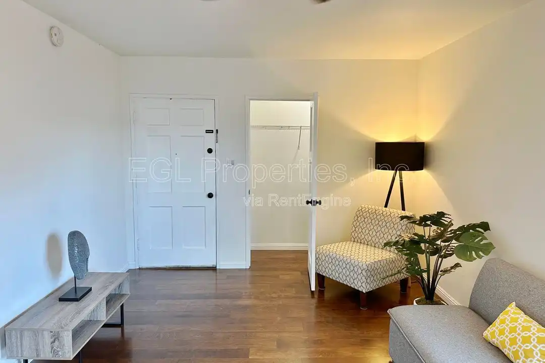 5122 Lemon Grove Ave - View 5