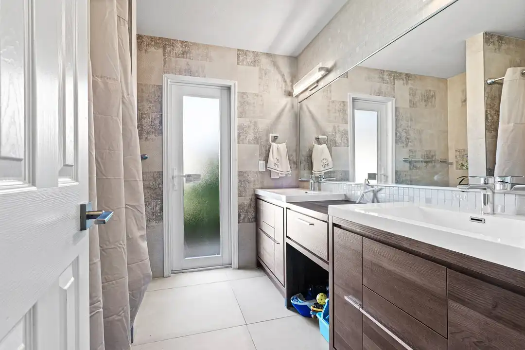 2745 Omega Pl - View 6