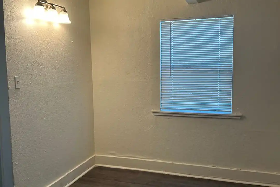 2540 Crosby Way unit 2548 CROSBY - More
