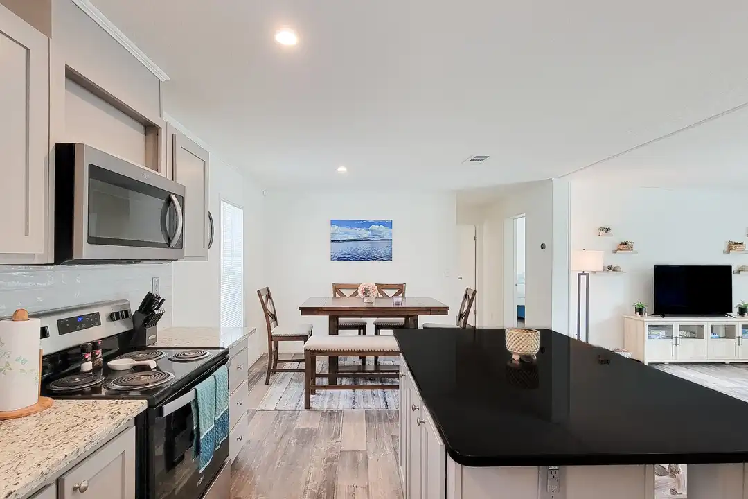 155 Elsie Dr unit 1 - More