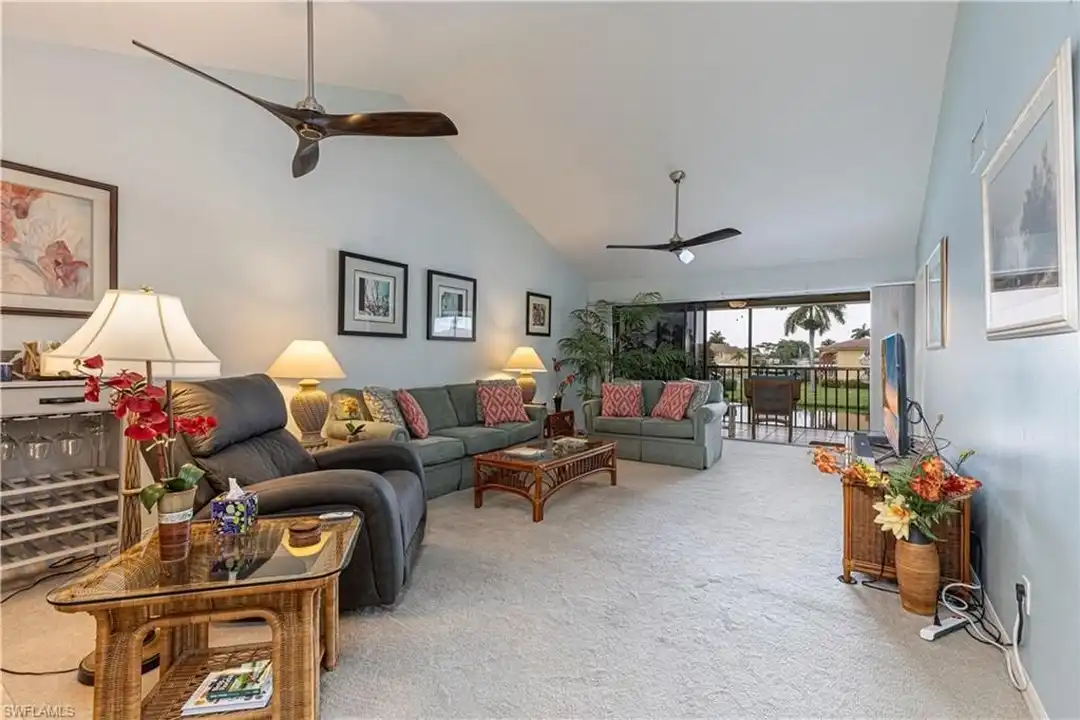 4410 Chantelle Dr #H-205 - View 4