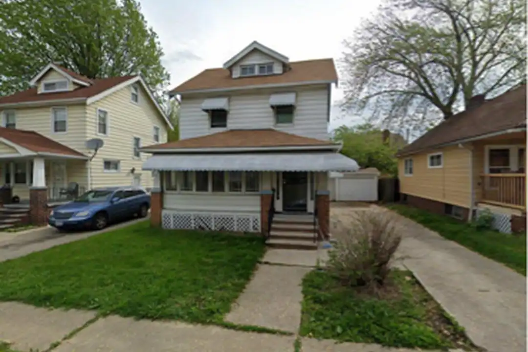 1443 Larchmont Rd – photo 1
