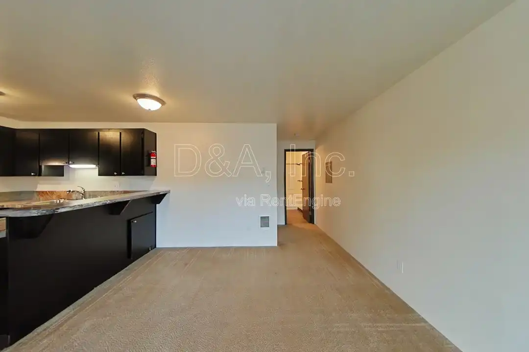 1961 NW Grant Ave unit 5 - View 3