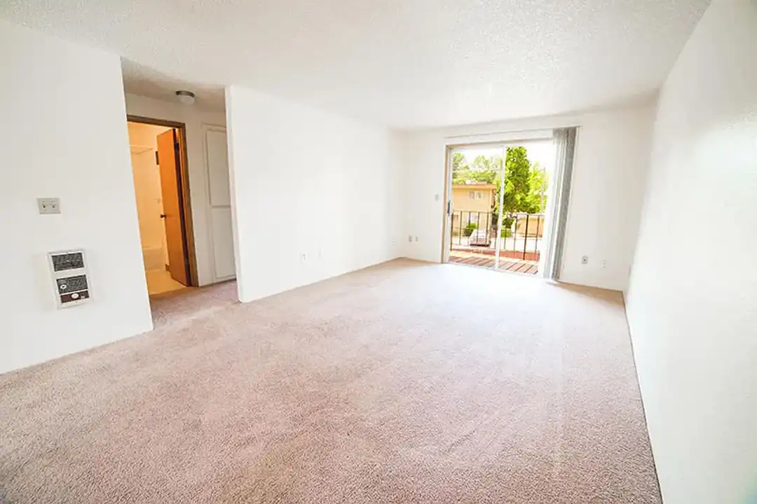 Allen Creek Apartments - Widok 6