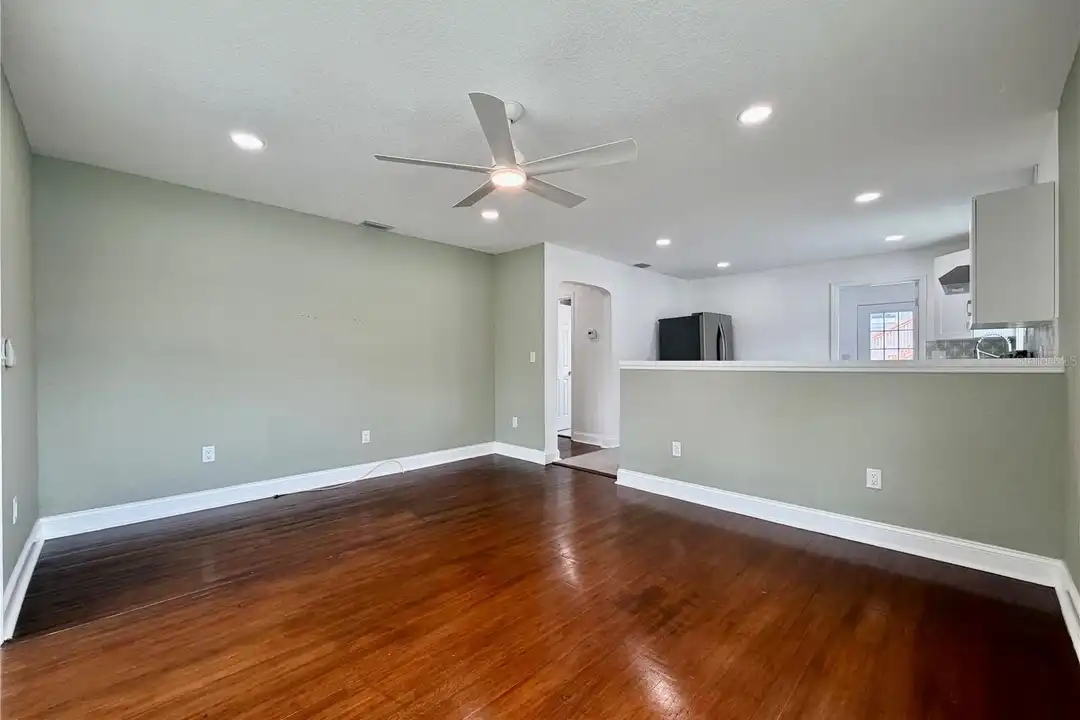 3823 2nd Ave N - More
