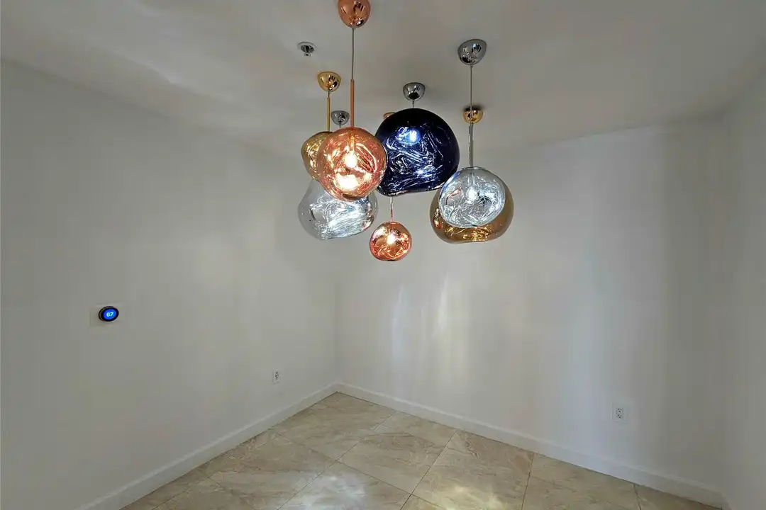 17301 Biscayne Blvd unit 406 - More