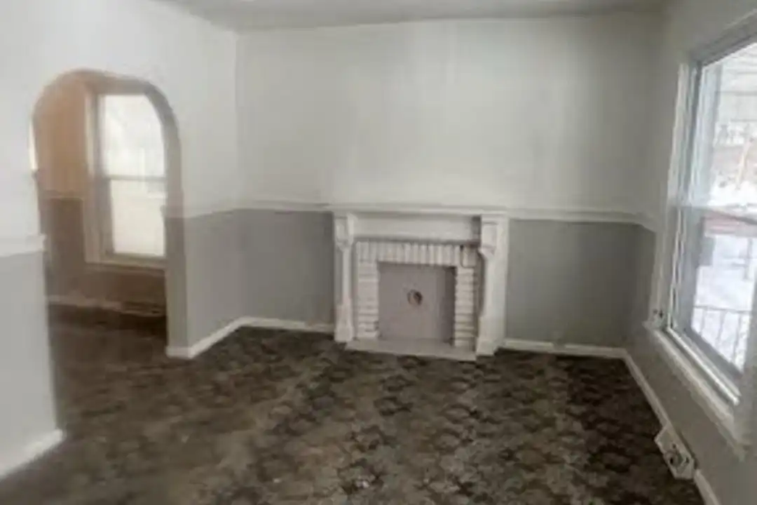 2564 Foraker Ave – photo 1