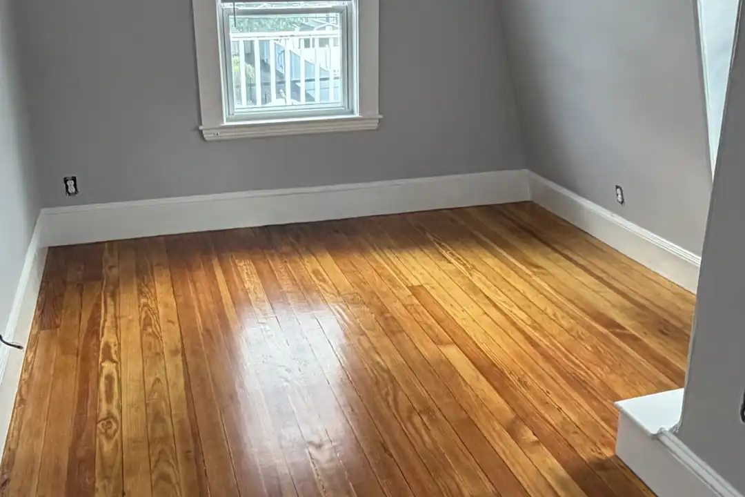 7 Malta St – photo 1 of 12