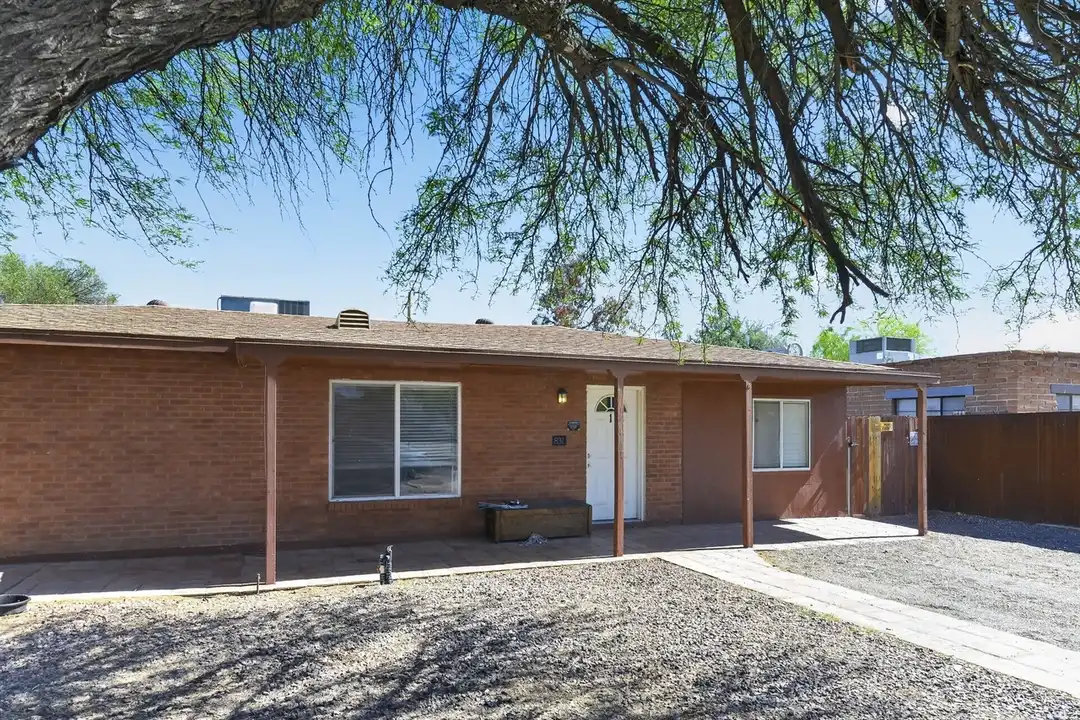 831 E Hedrick Dr unit 2 - View 6