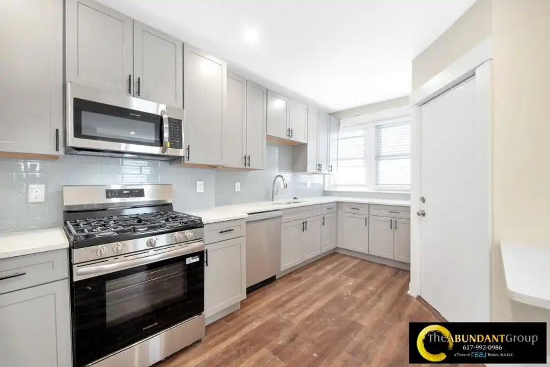 107 School St - Widok 2